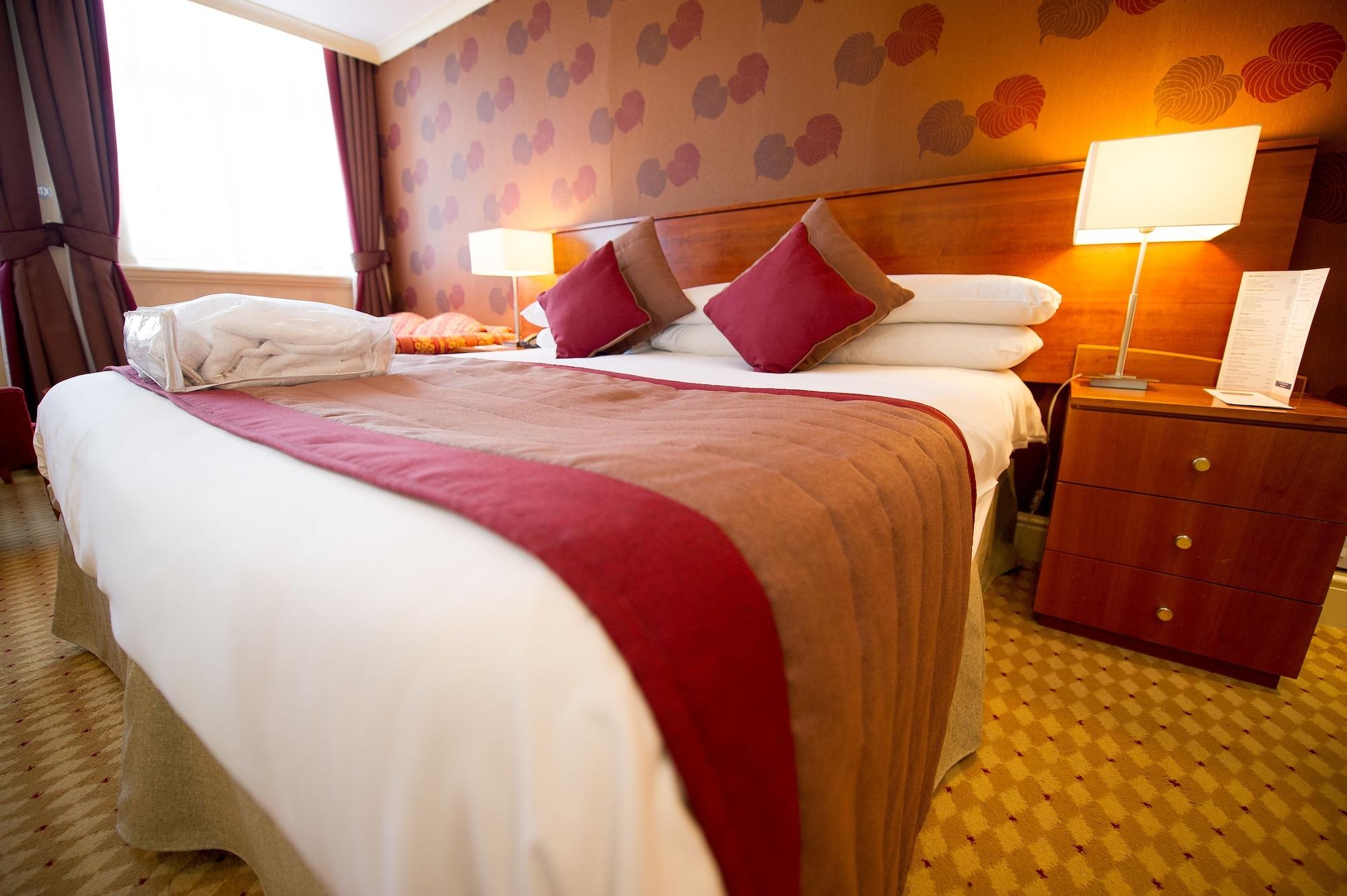 Crown & Mitre Hotel Carlisle Kültér fotó