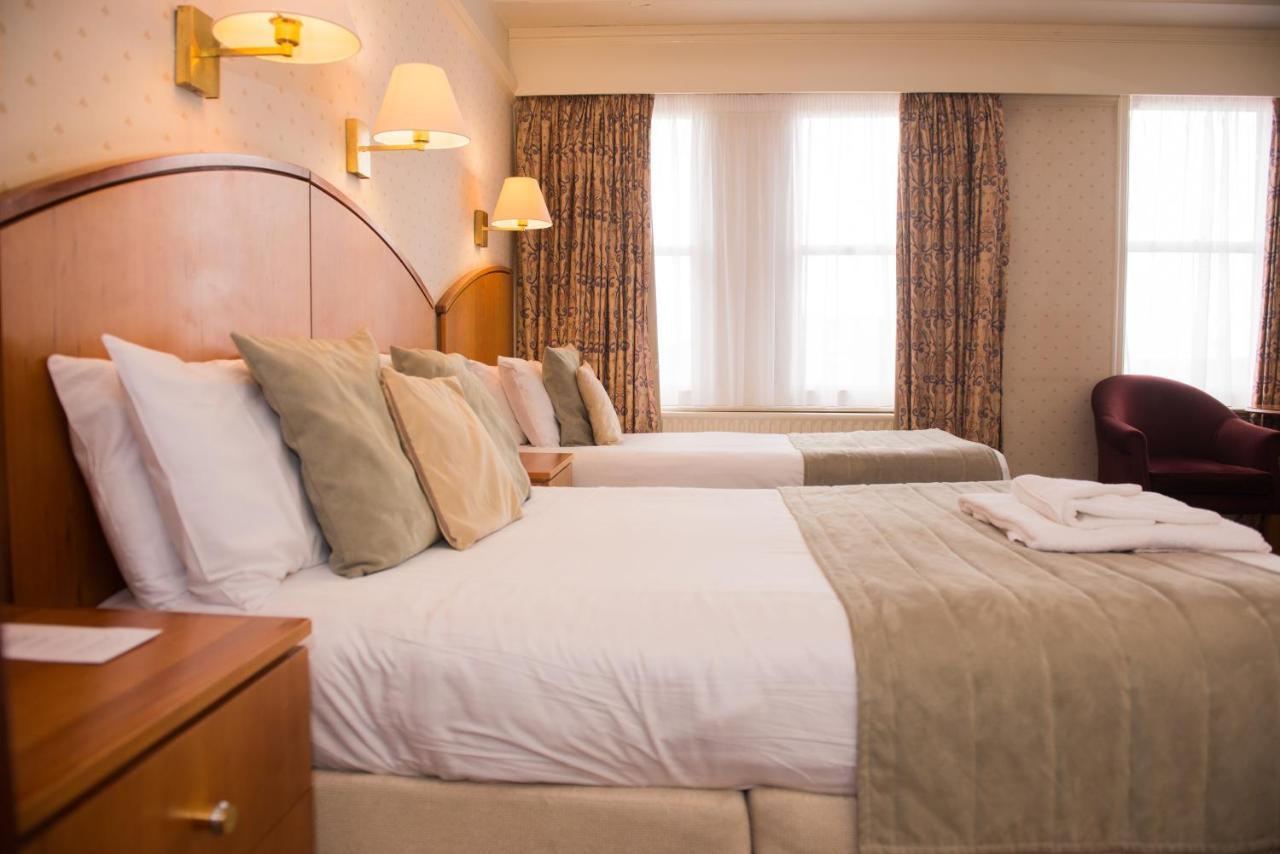 Crown & Mitre Hotel Carlisle Kültér fotó