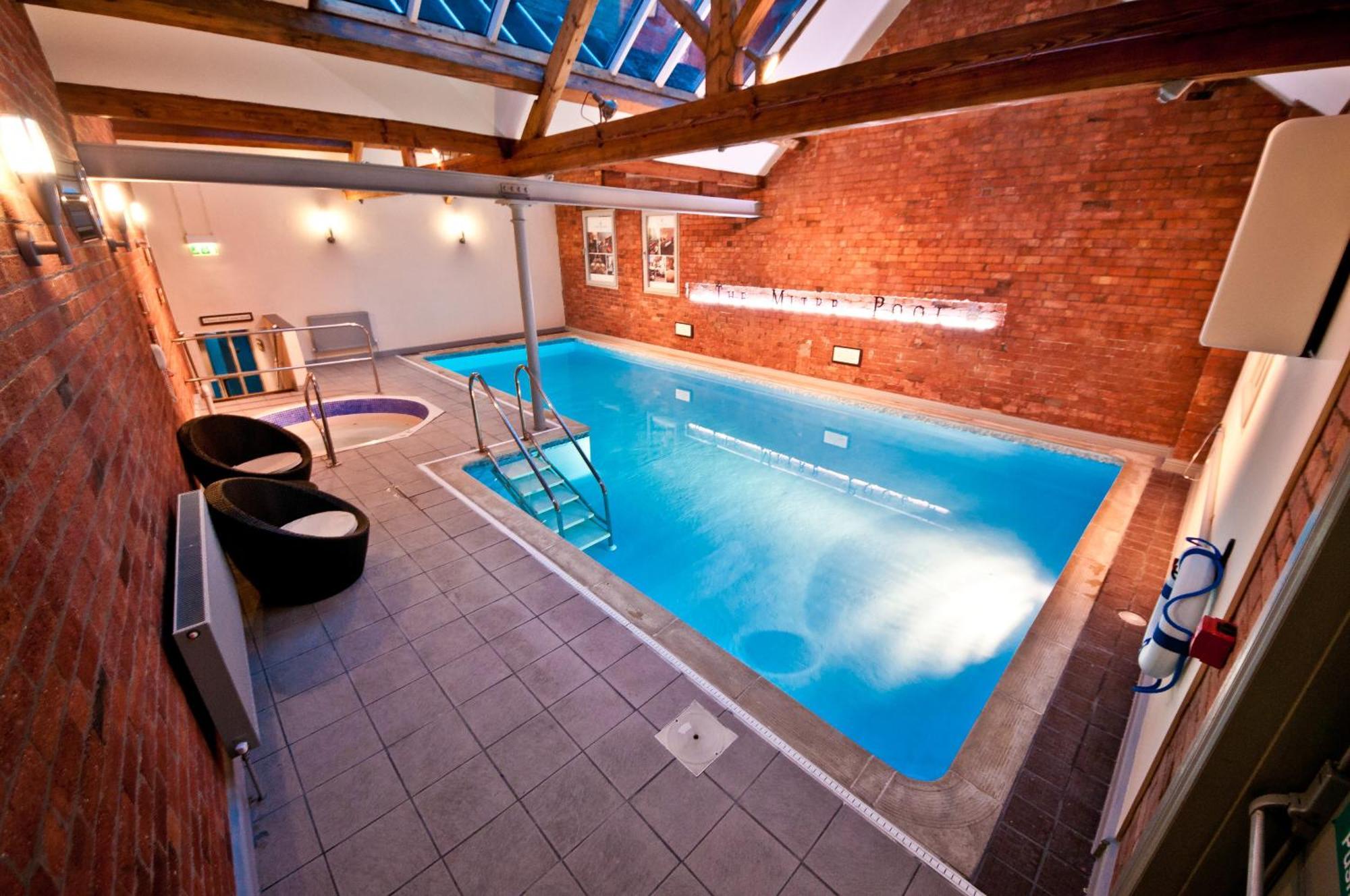 Crown & Mitre Hotel Carlisle Kültér fotó