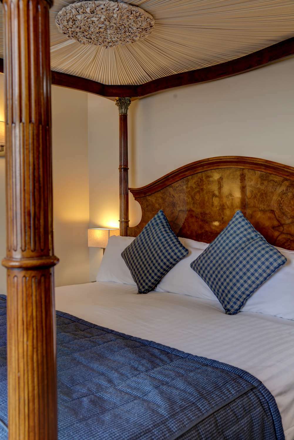 Crown & Mitre Hotel Carlisle Szoba fotó